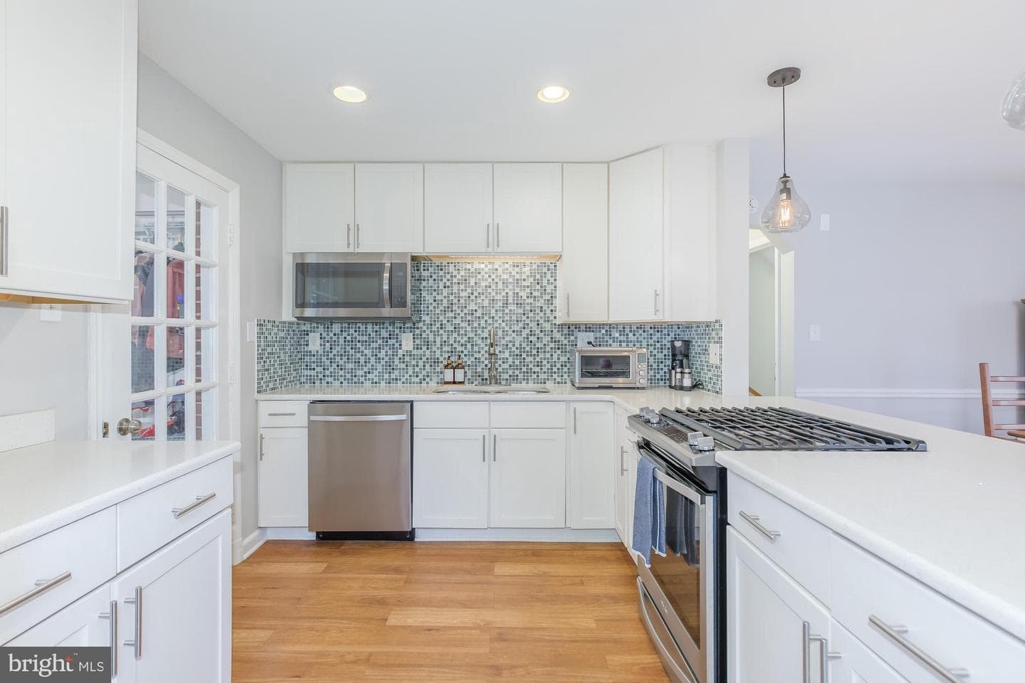 6015 7th Place NW photo 10