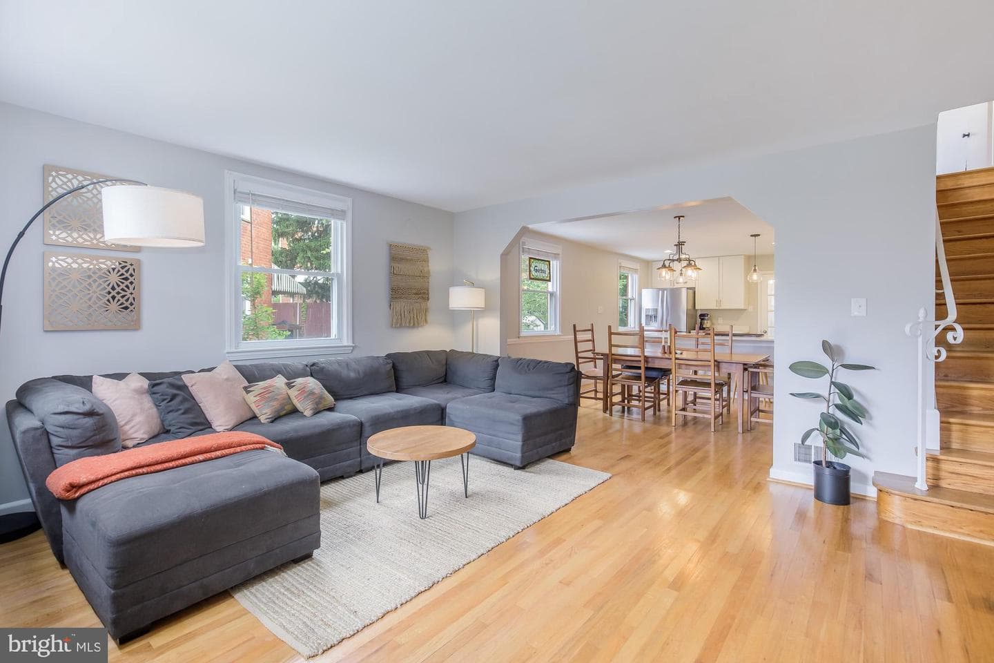 6015 7th Place NW photo 3
