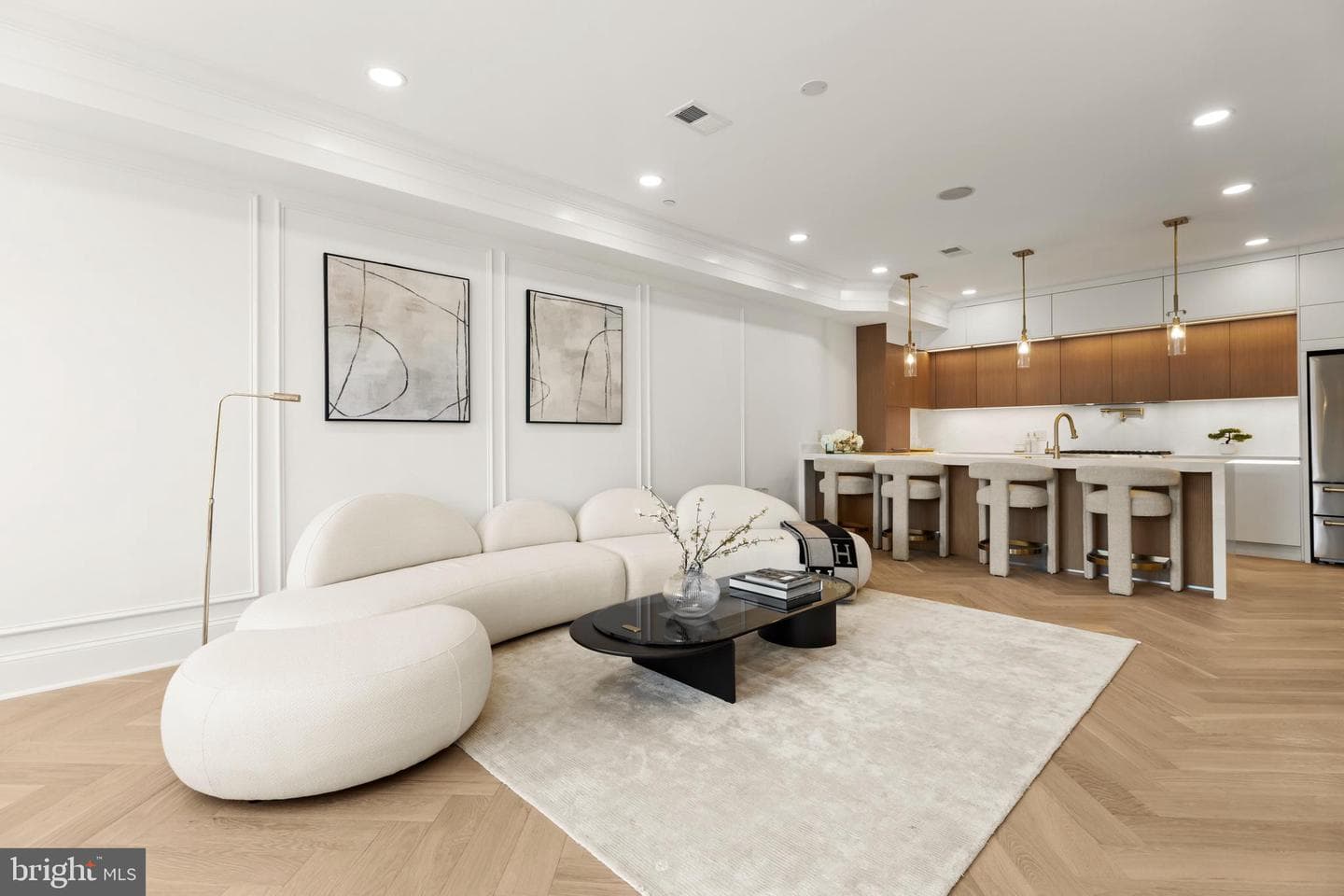 733 Euclid Street NW #303 photo 12