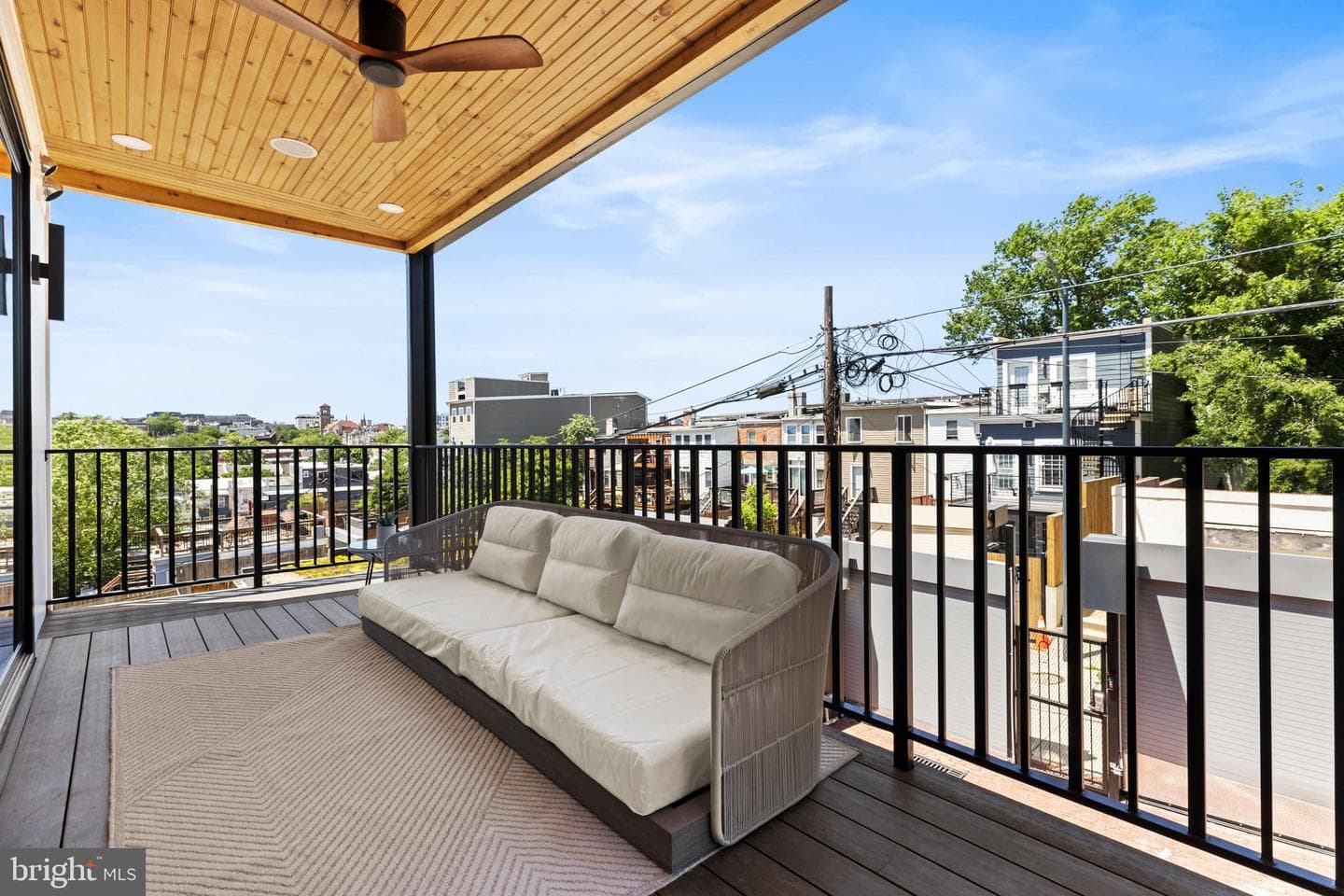 733 Euclid Street NW #303 photo 25