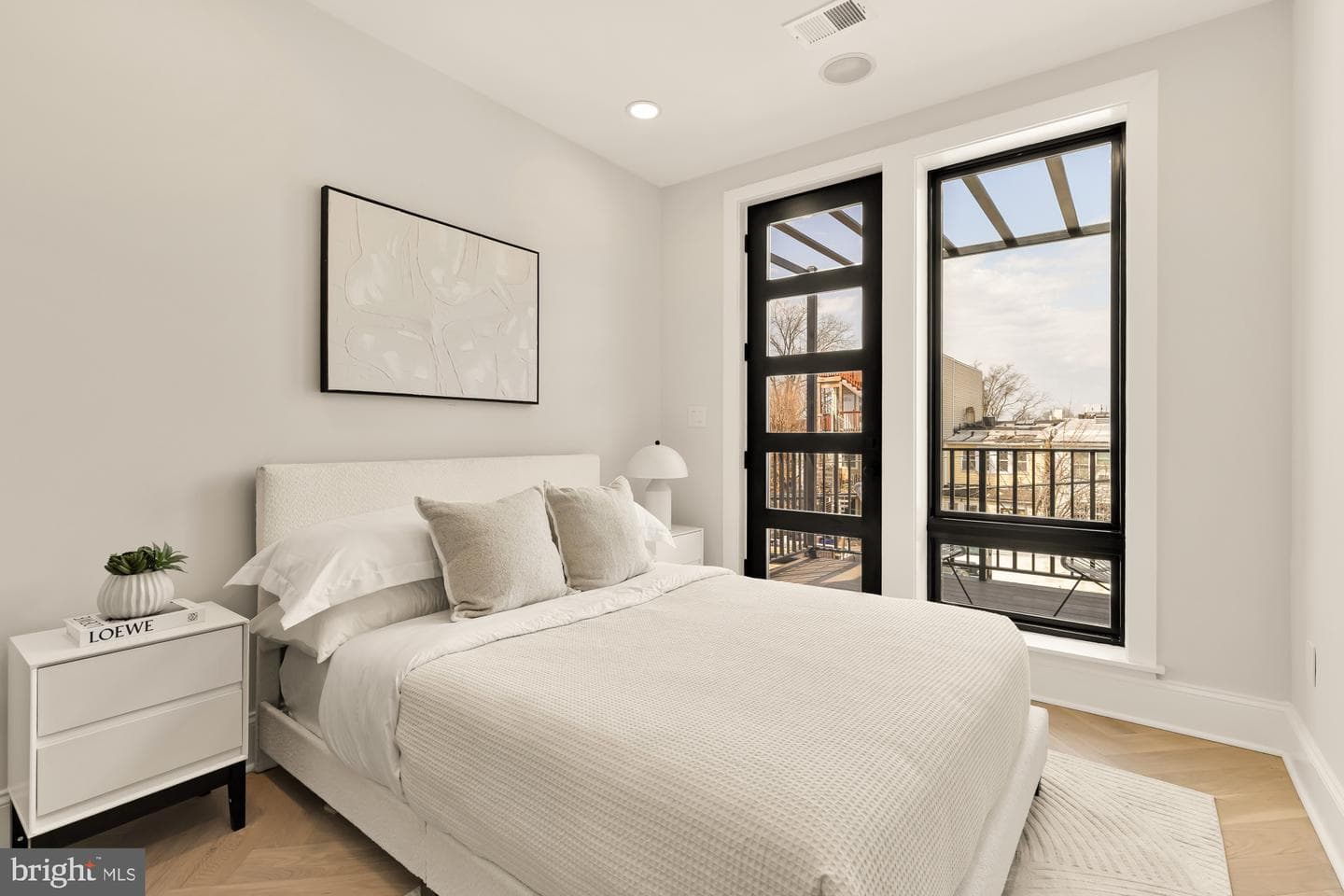 733 Euclid Street NW #303 photo 50