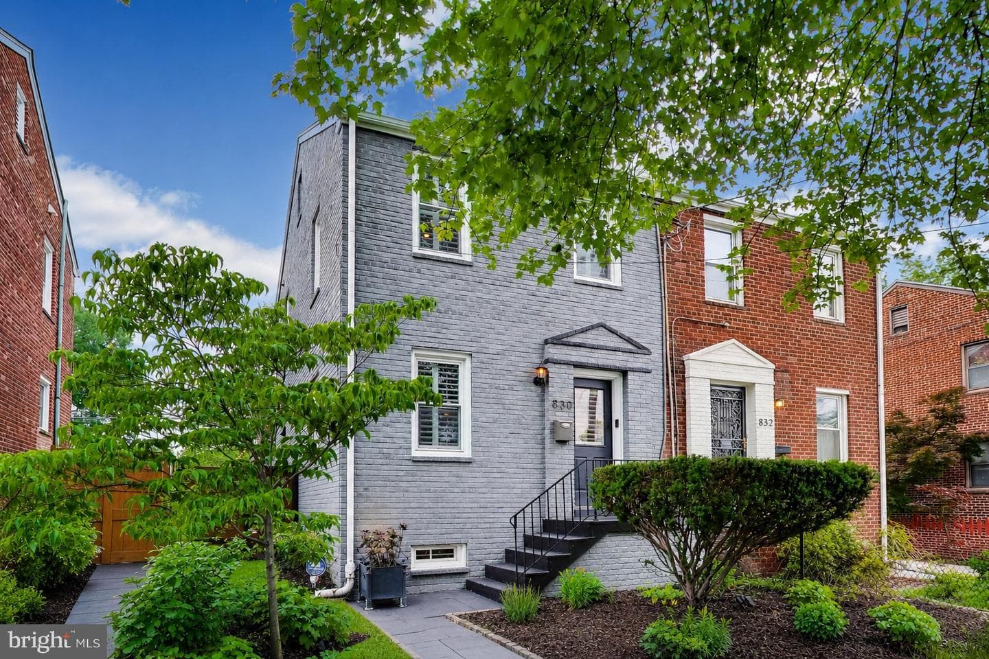 830 Delafield Street NE, Washington