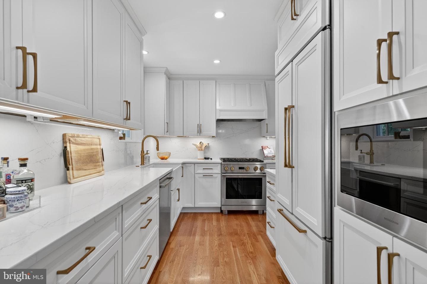 5721 Macarthur Boulevard NW photo 14