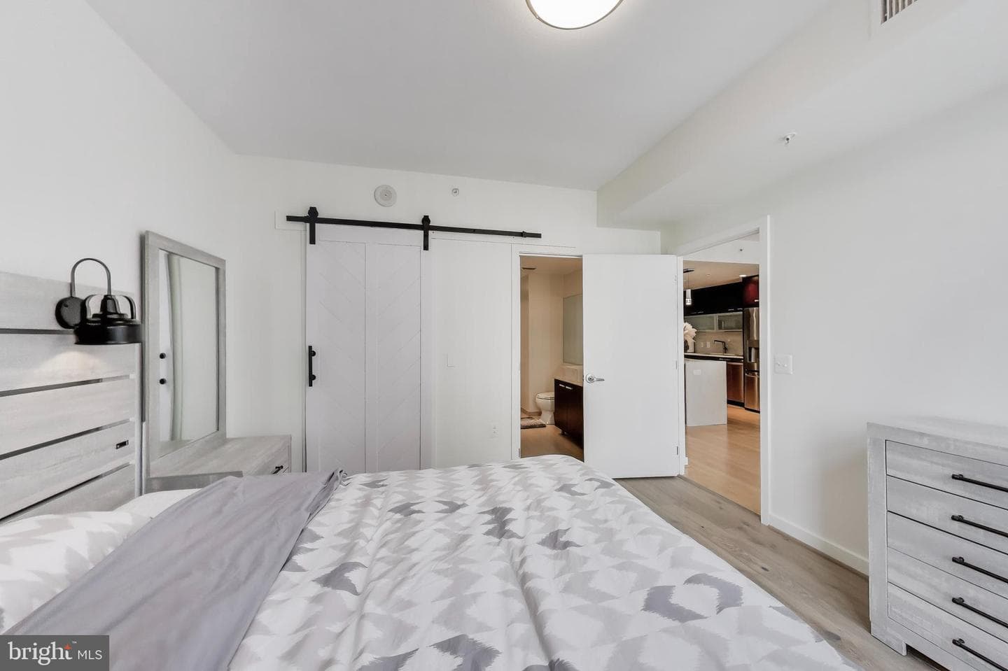 1010 Massachusetts Avenue NW #805 photo 12
