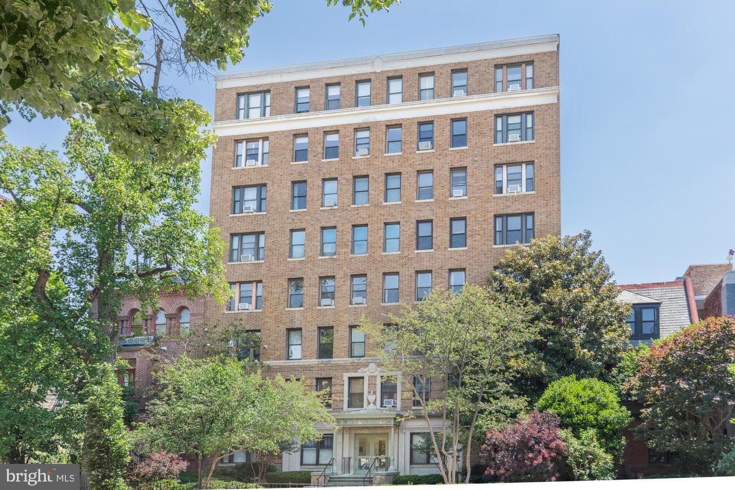 1915 16th Street NW #604