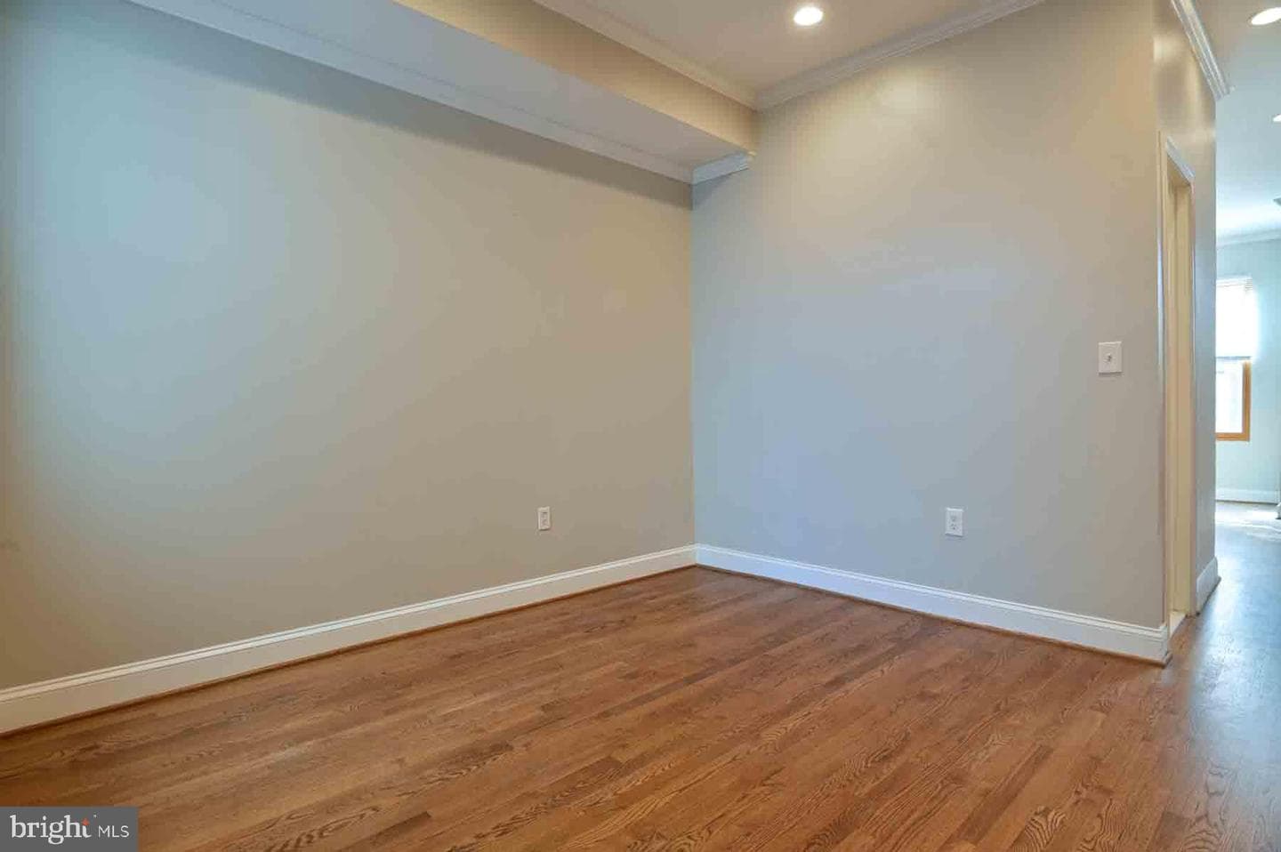 1318 Florida Avenue NE photo 8