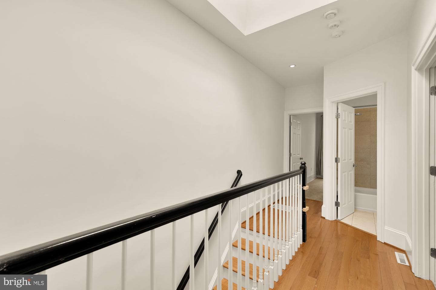 502 12th Street NE photo 14