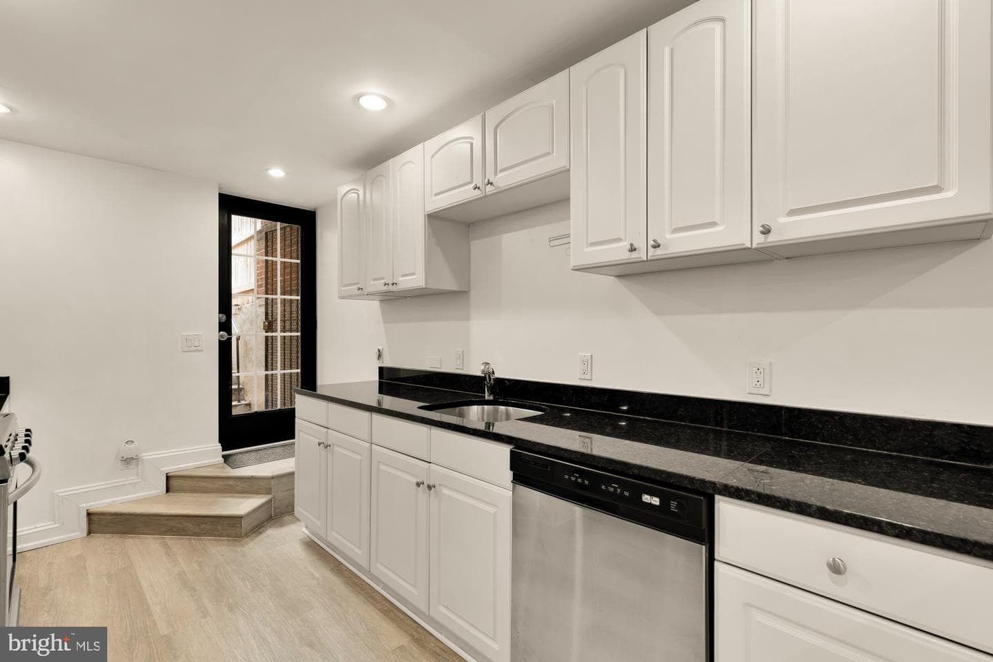 502 12th Street NE photo 28