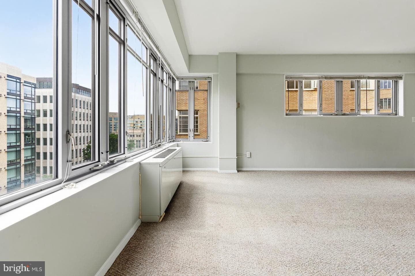 1711 Massachusetts Avenue NW #628 photo 19