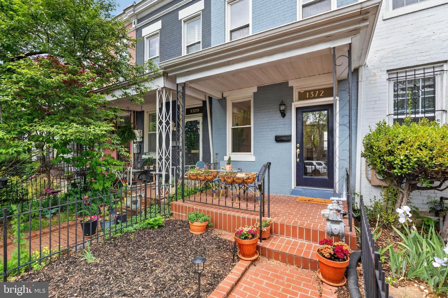 1372 C Street NE photo 2