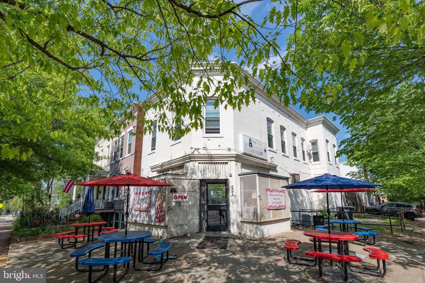 1372 C Street NE photo 41