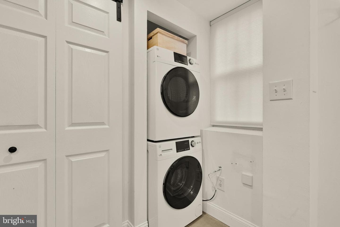 2370 Champlain Street NW #21 photo 17