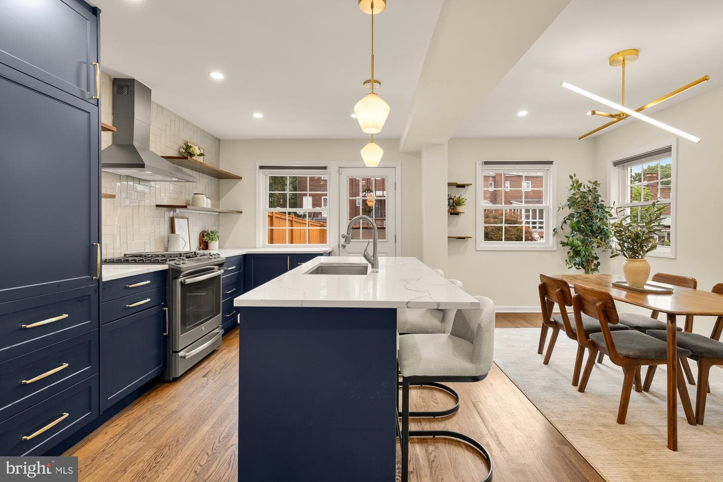 1408 Sheridan Street NW photo 9