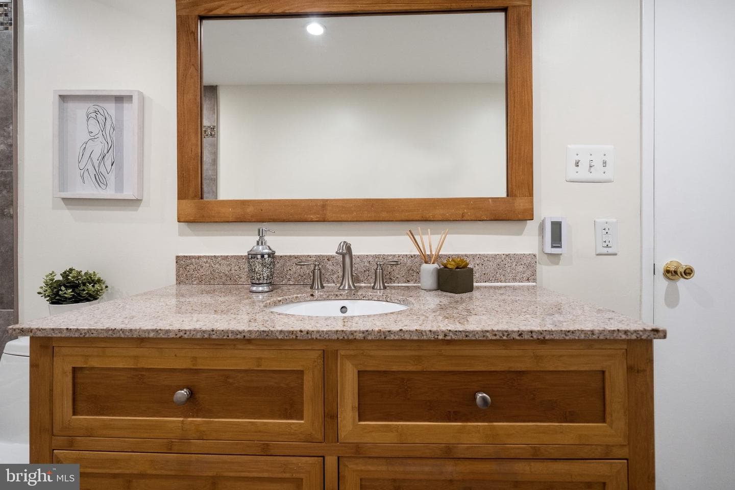 3225 Grace Street NW #226 photo 26