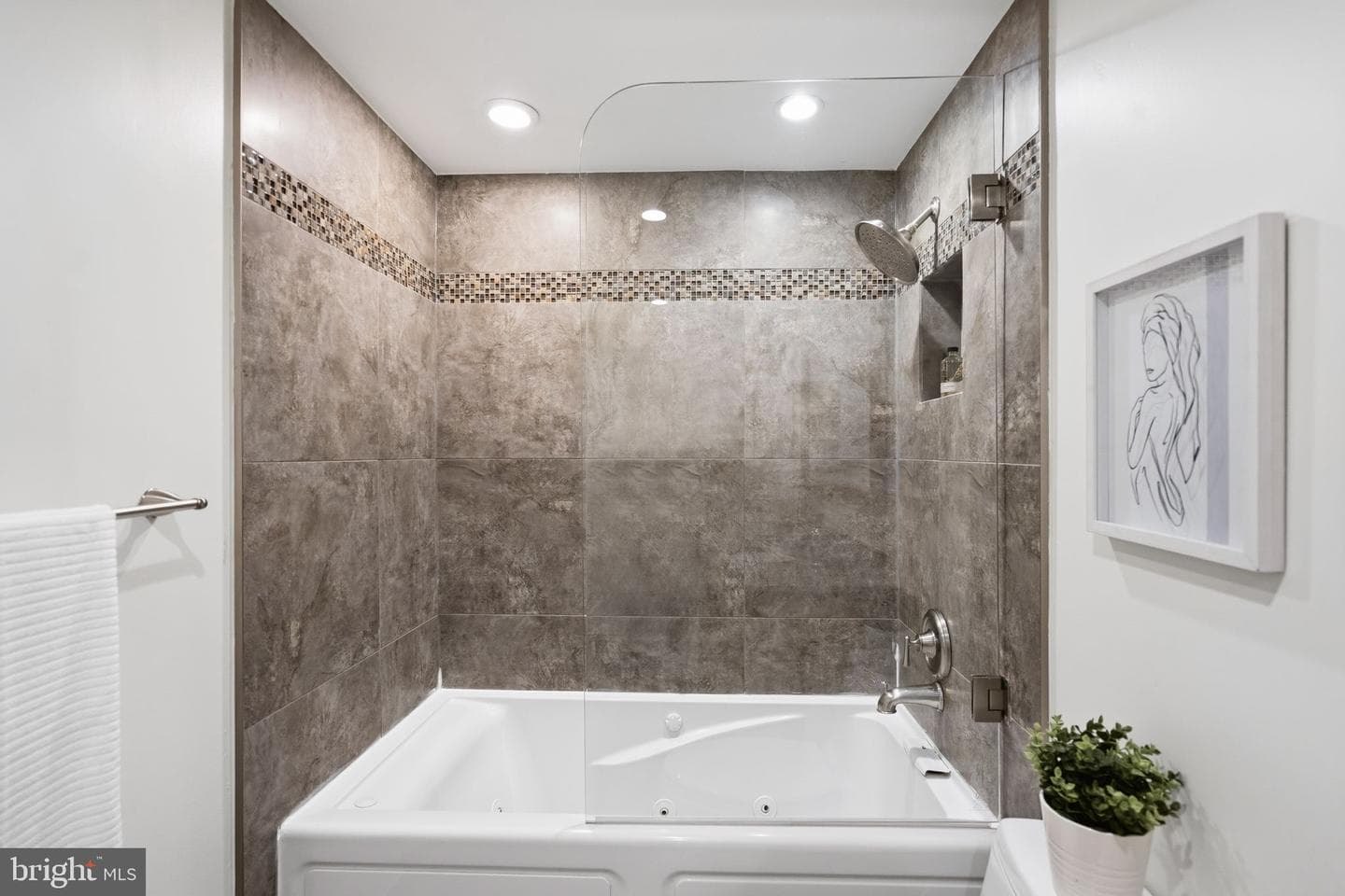 3225 Grace Street NW #226 photo 27