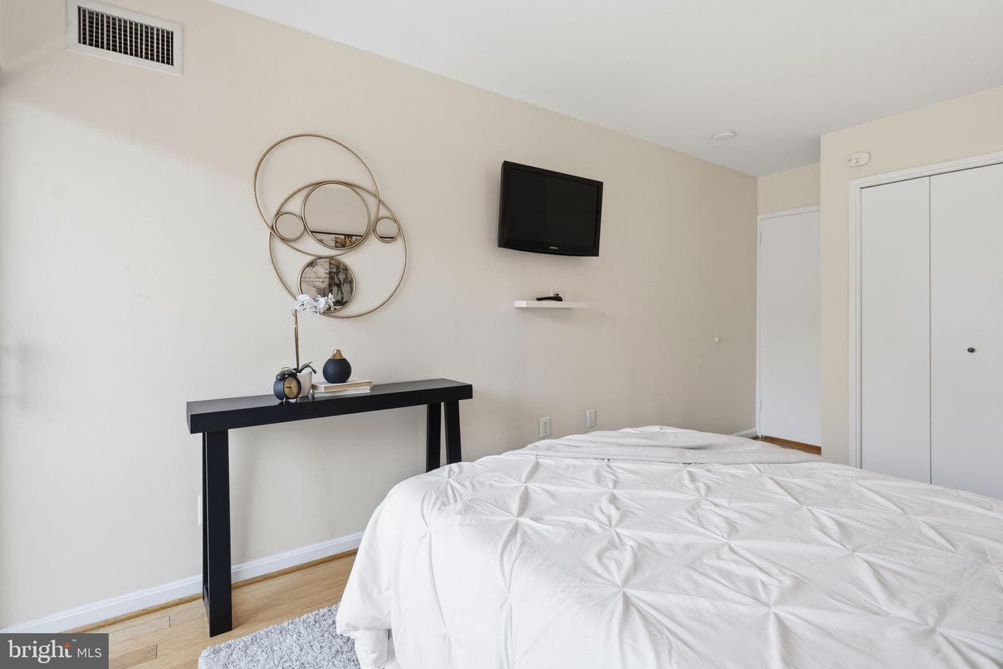 3225 Grace Street NW #226 photo 29