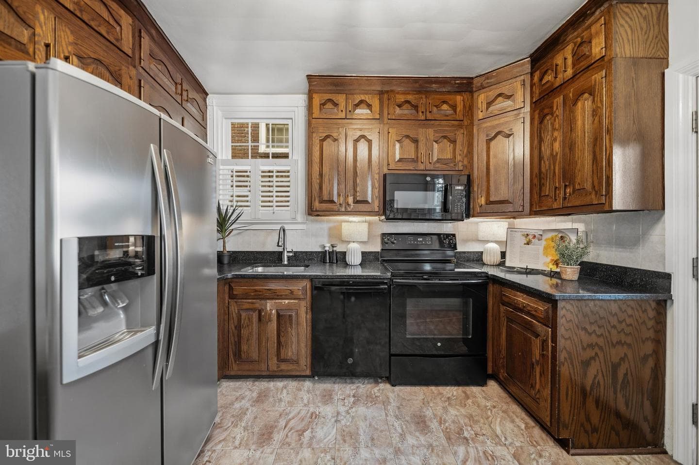 1328 Juniper Street NW photo 22