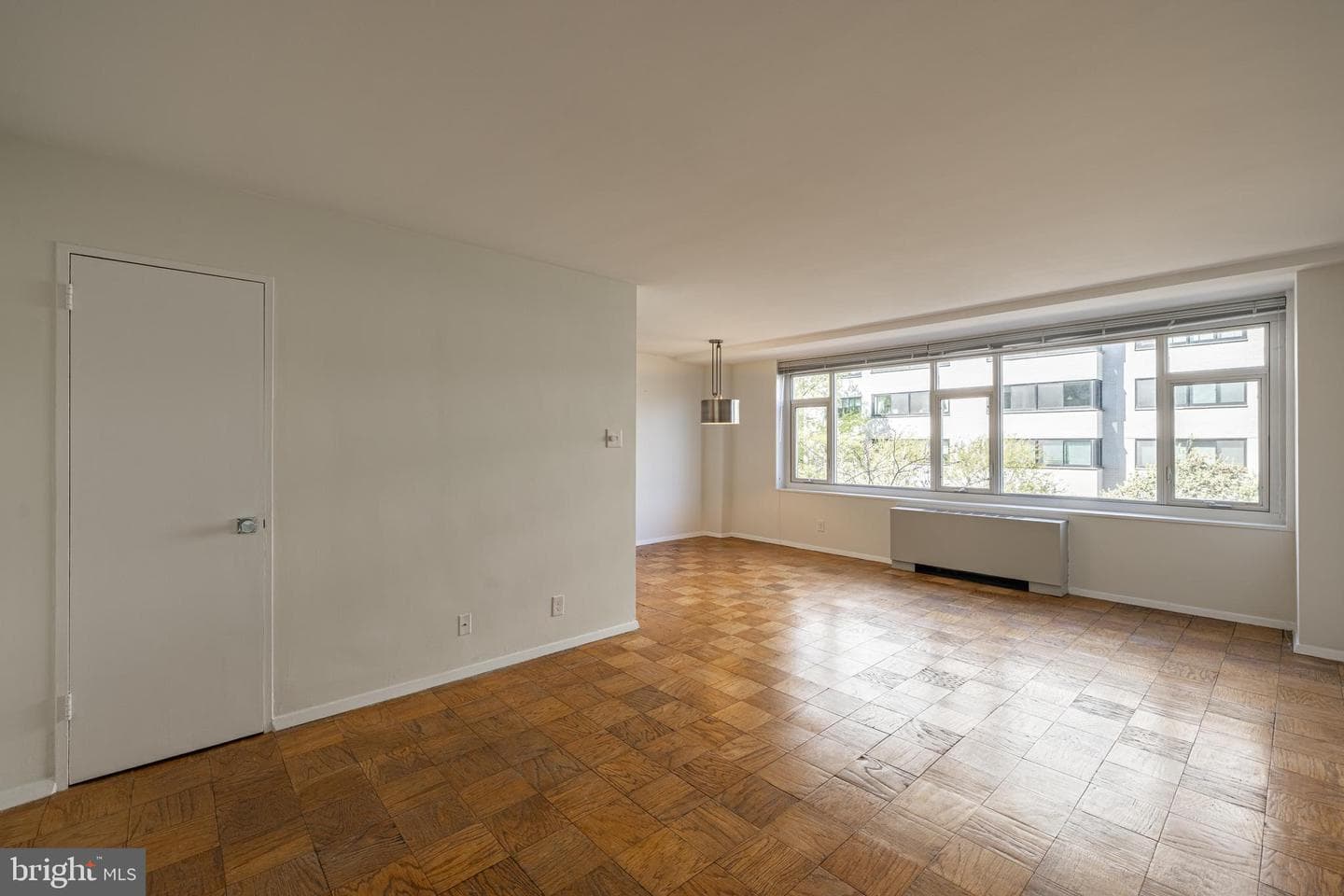 1545 18th Street NW #303 photo 3