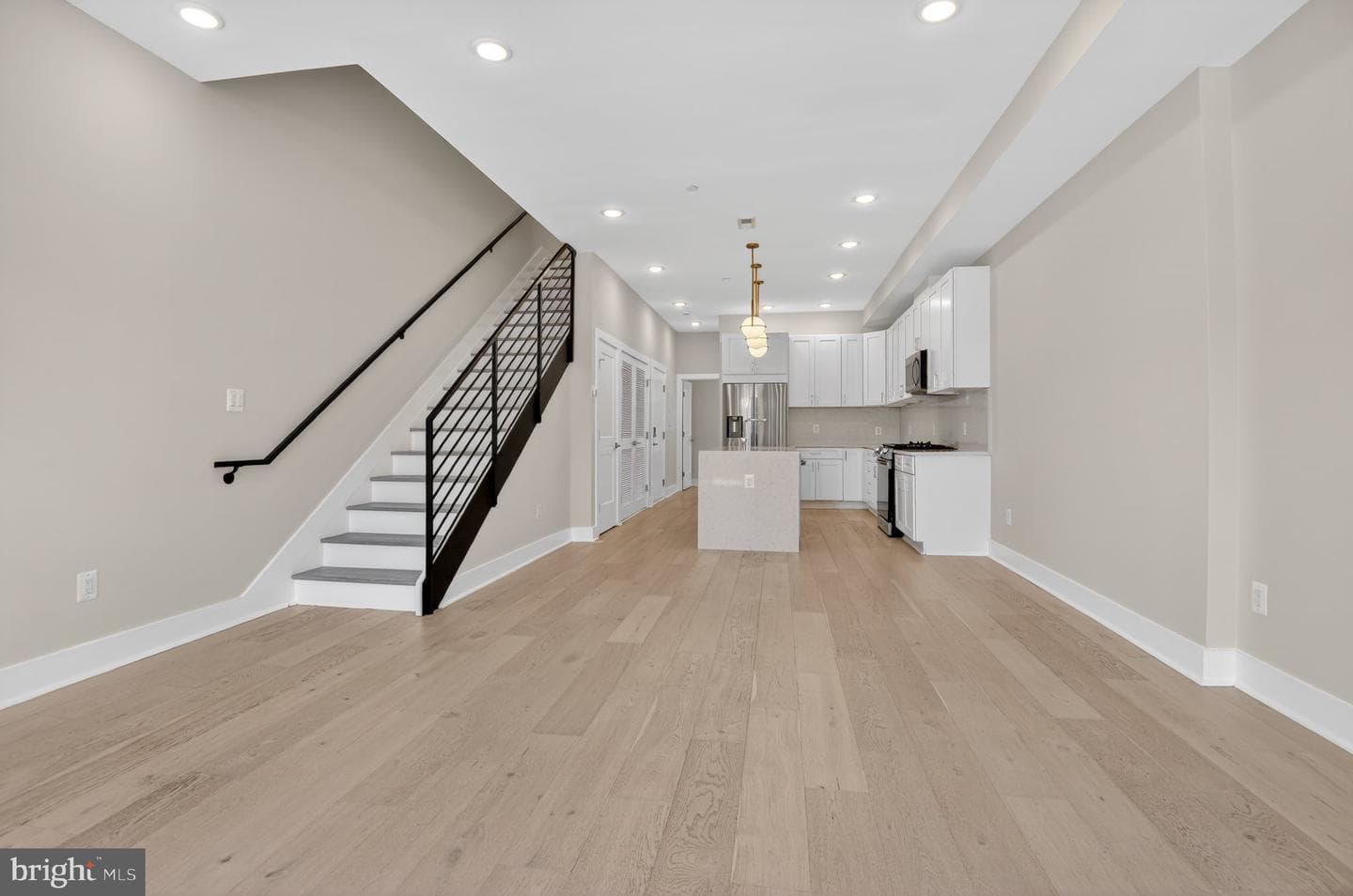 217 20th Street NE #2 photo 4