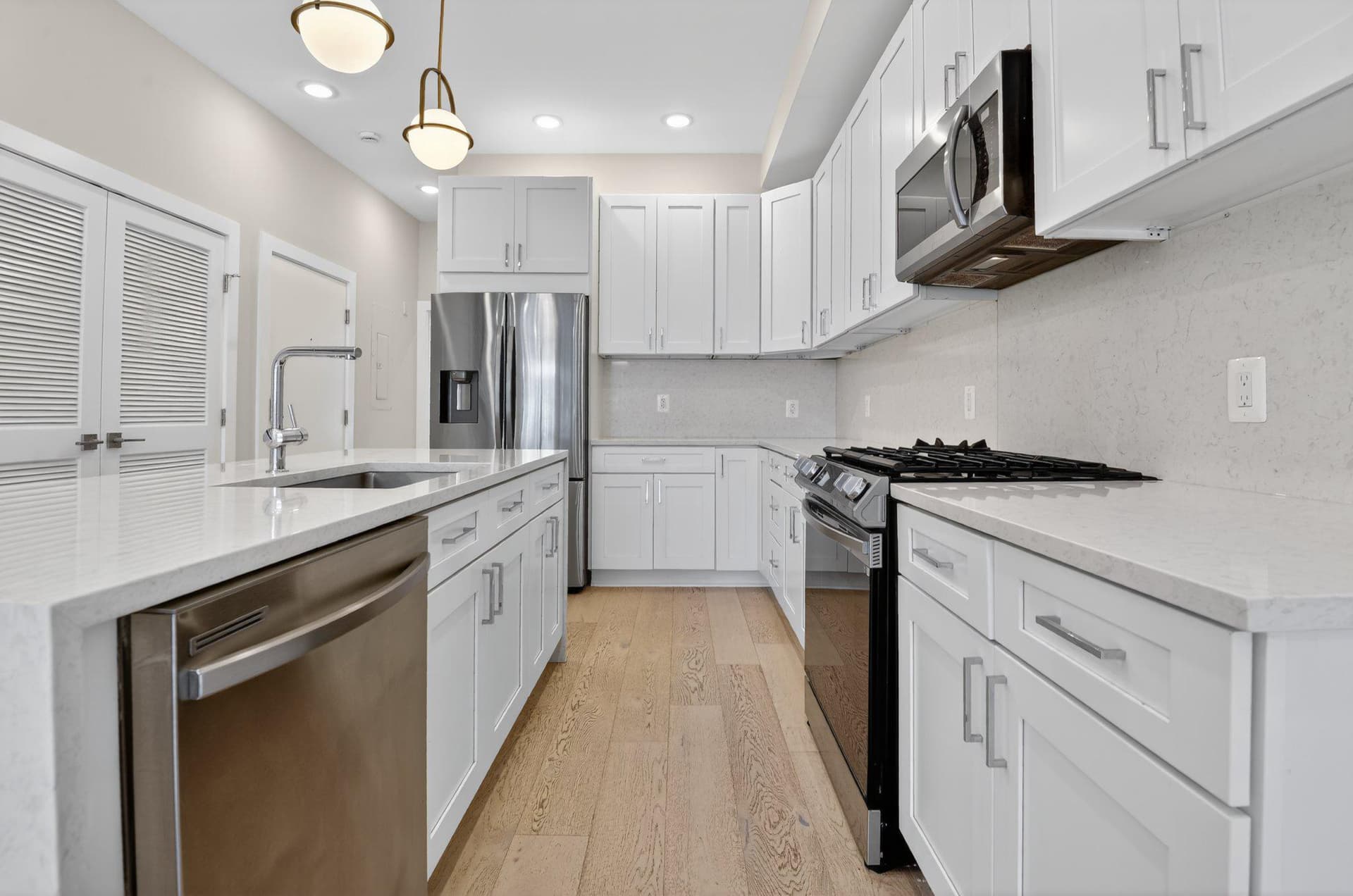 217 20th Street NE #2 photo 7