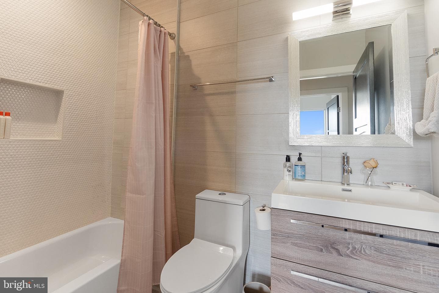 653 Irving Street NW #7 photo 25