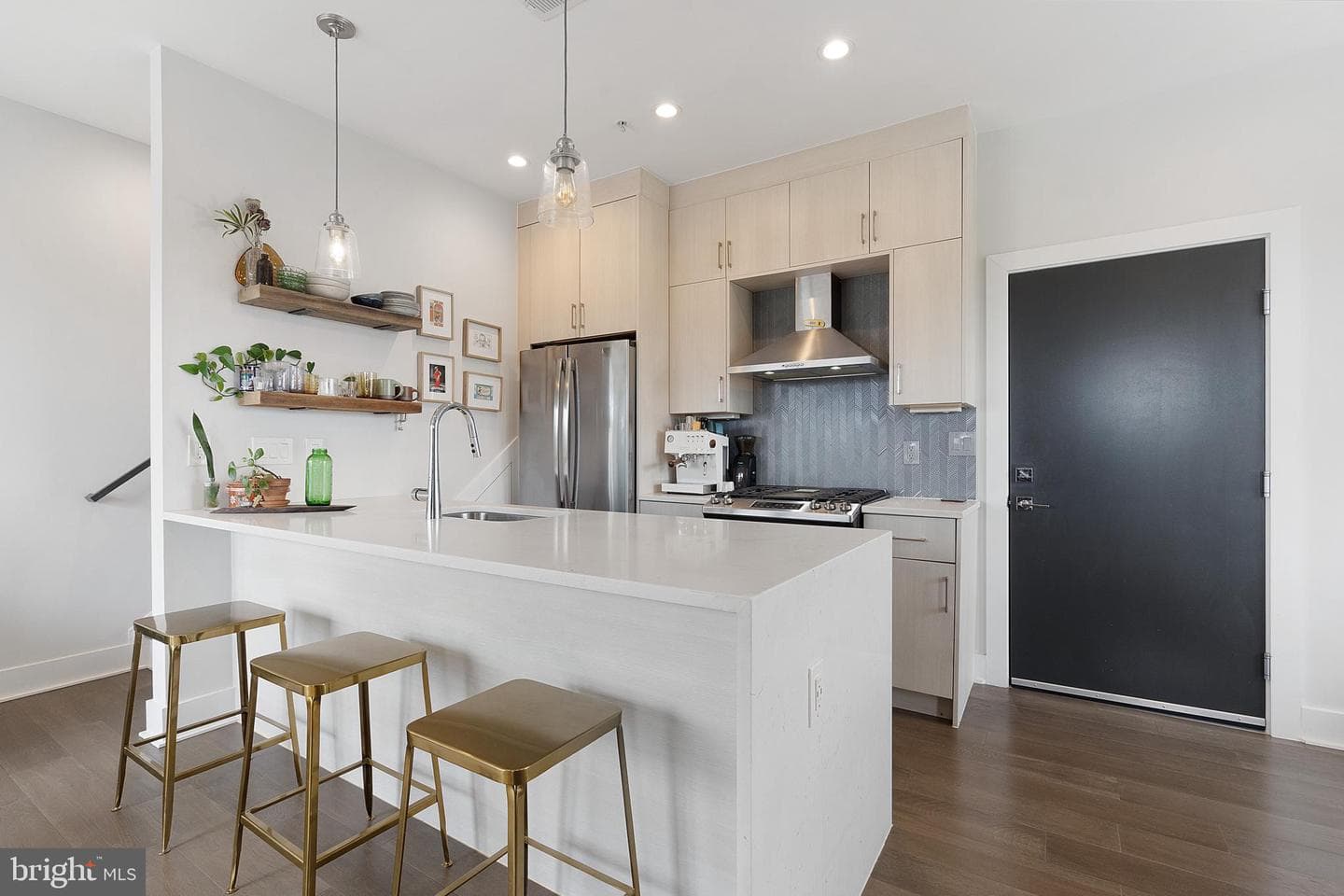 653 Irving Street NW #7 photo 8