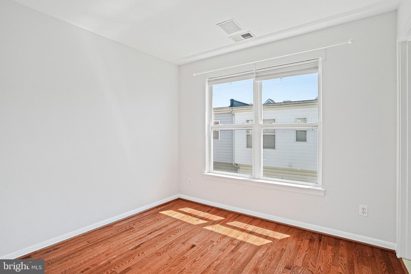 2123 12th Place NW photo 28