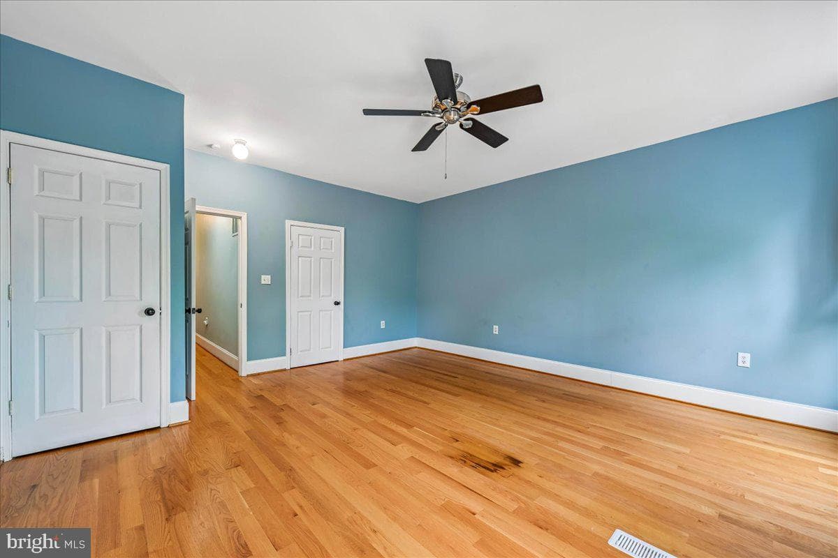 1261 Morse Street NE photo 21