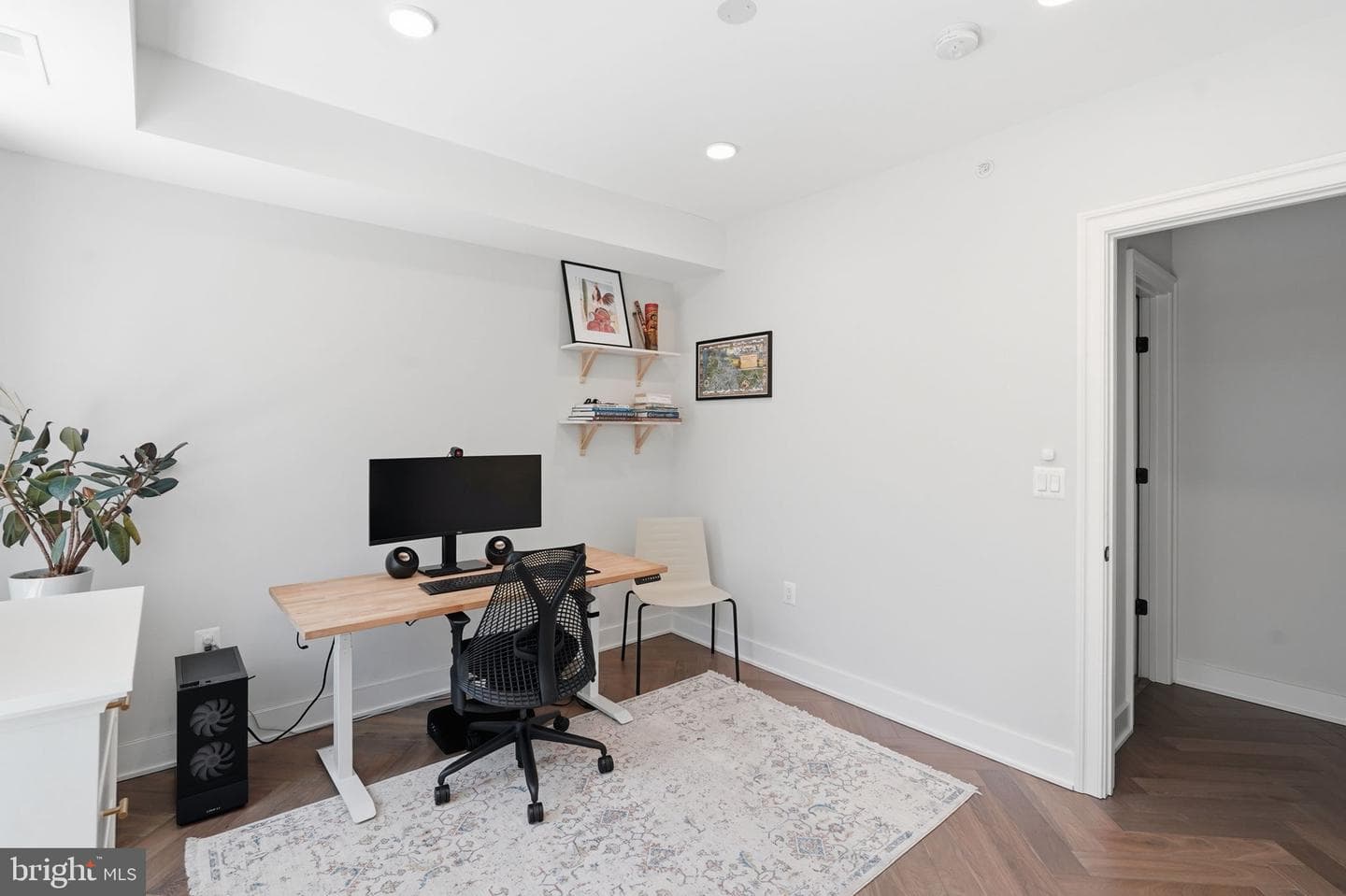 1369 Parkwood Place NW #3 photo 13