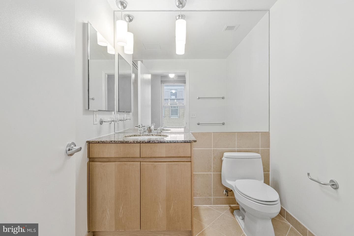 675 E Street NW #900 photo 18