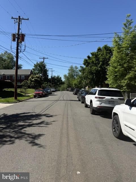 486 Burbank Street SE photo 3