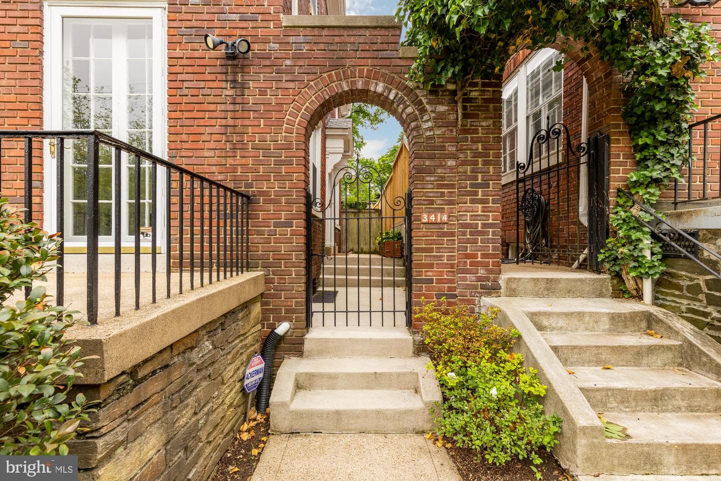 3414 Porter Street NW photo 4