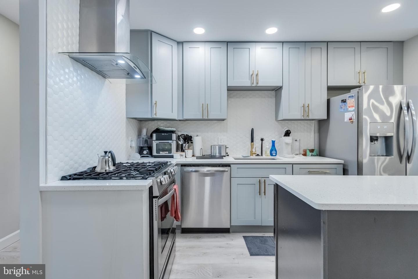 3116 E Street SE photo 5