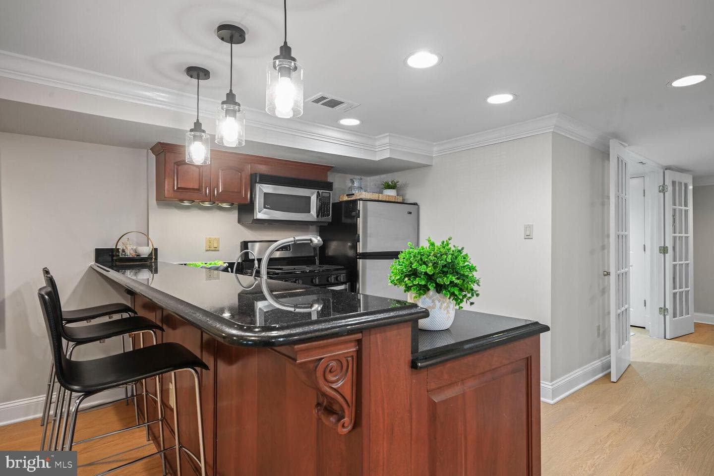 1832 Calvert Street NW #1 photo 9