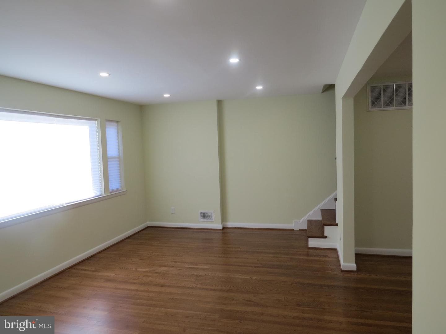 5129 Chillum Place NE photo 10