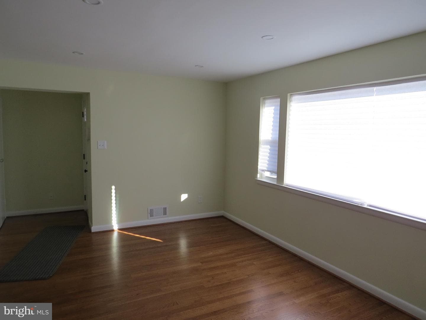 5129 Chillum Place NE photo 7