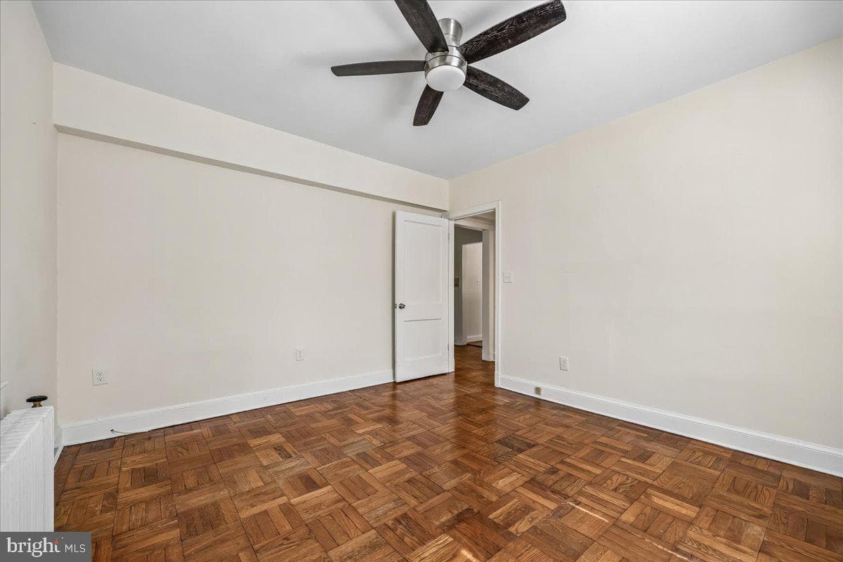 4481 Macarthur Boulevard NW #204 photo 21