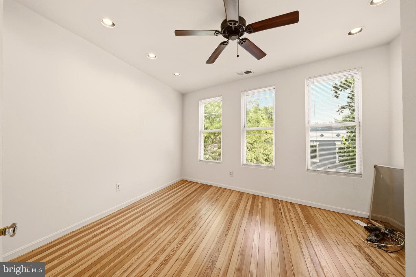 1402 Perry Place NW photo 15