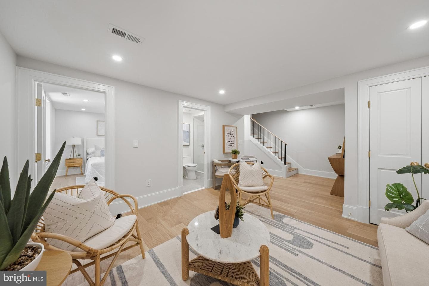 3181 Porter Street NW photo 29