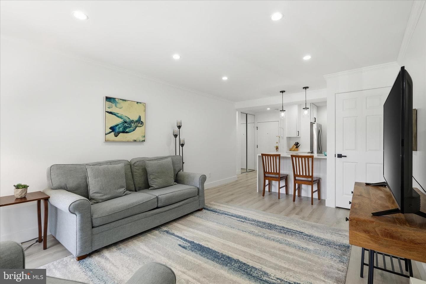 730 24th Street NW #309 photo 4