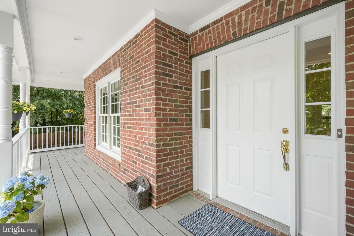 4539 Albemarle Street NW photo 2