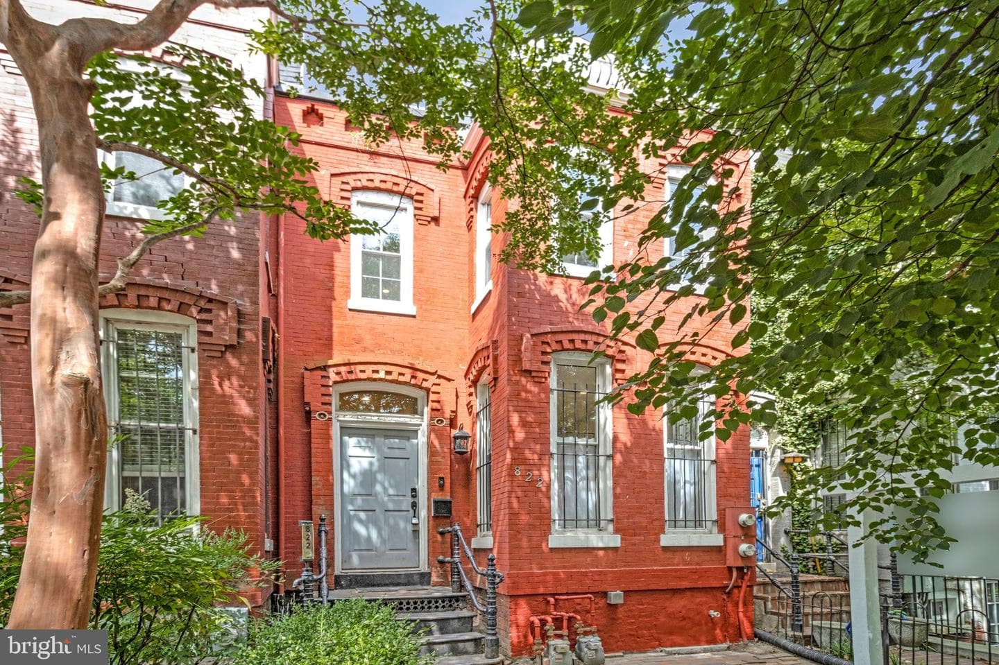 822 5th Street NE photo 3