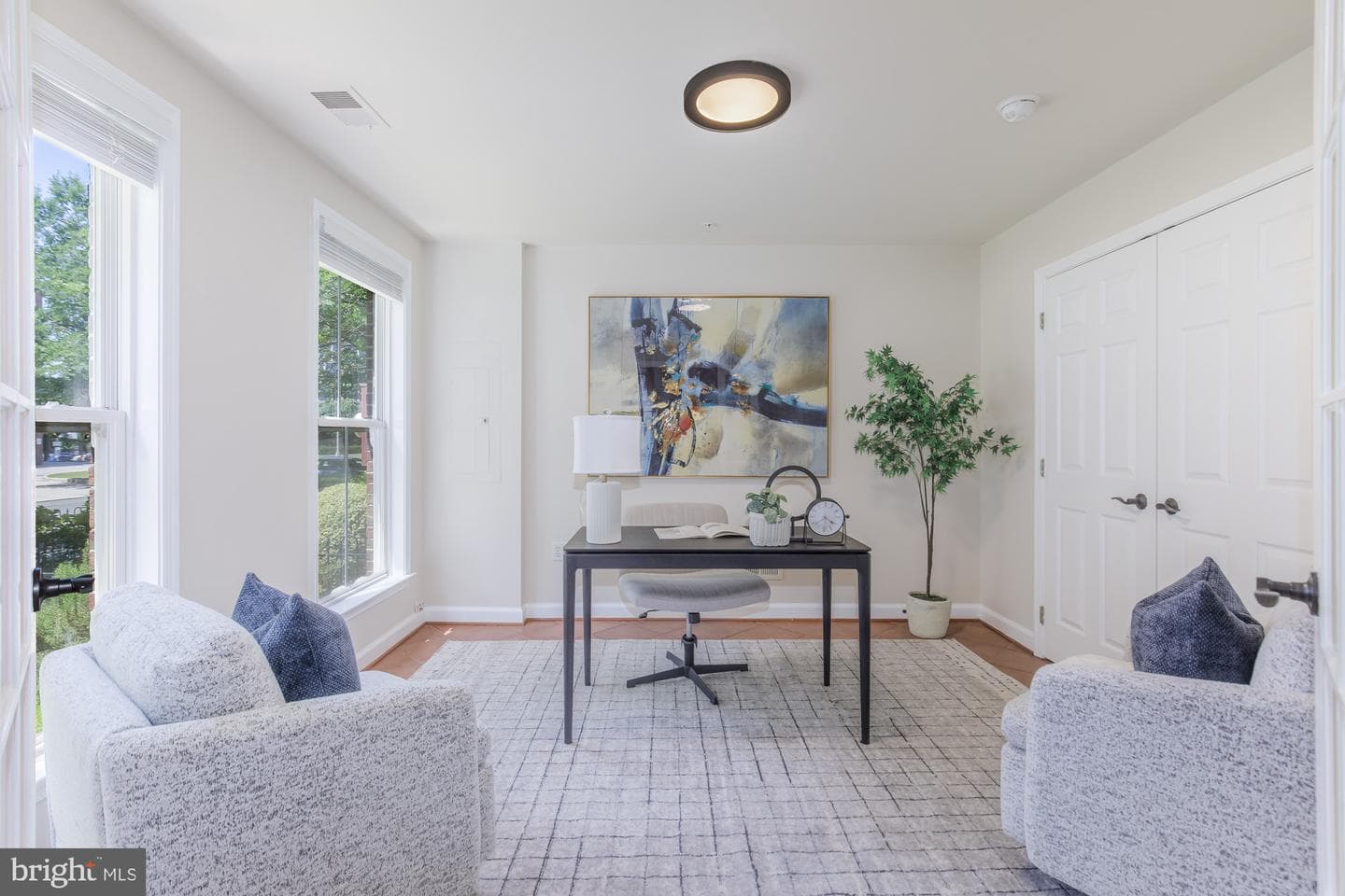 815 G Street SW photo 4