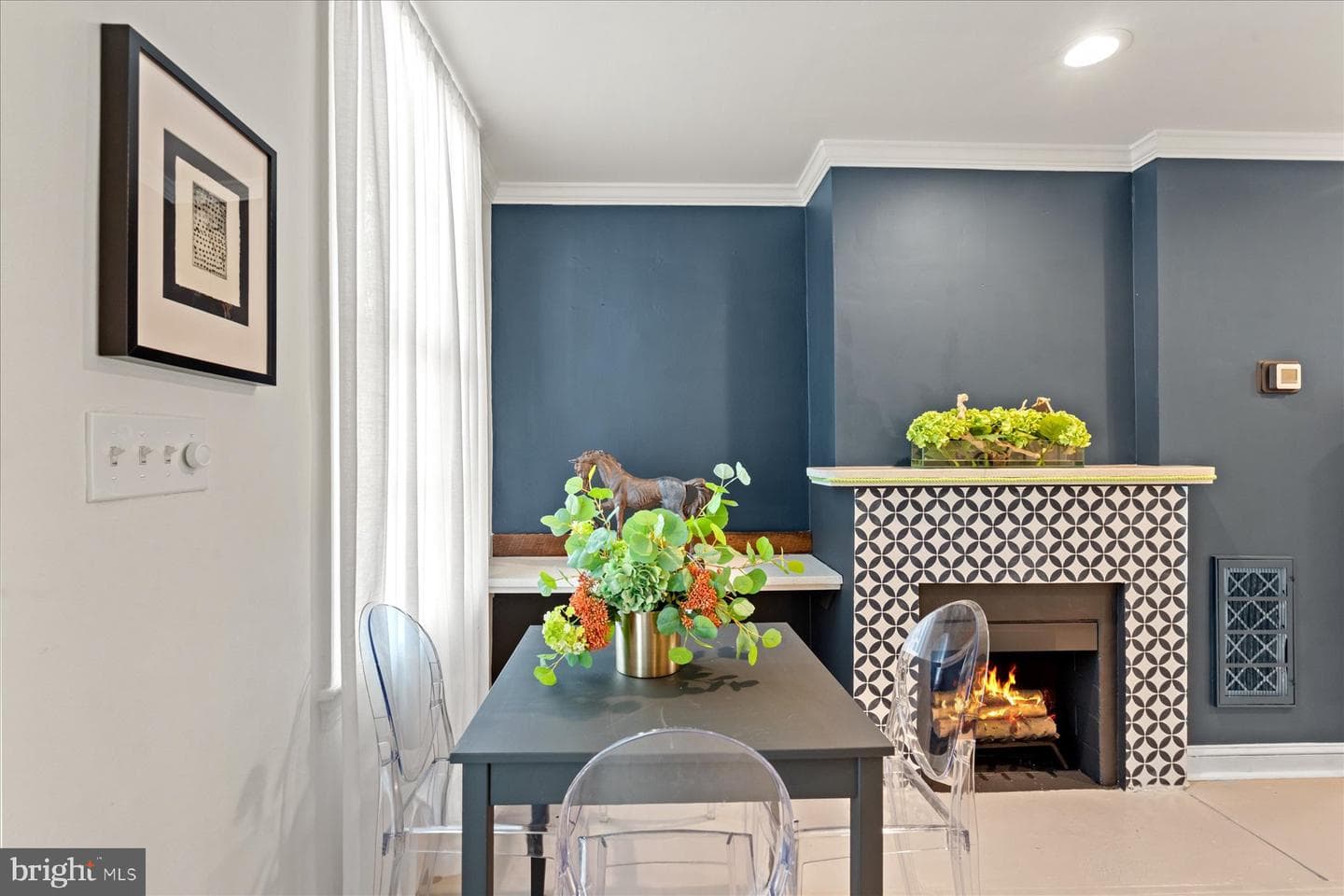 1062 Thomas Jefferson Street NW photo 4
