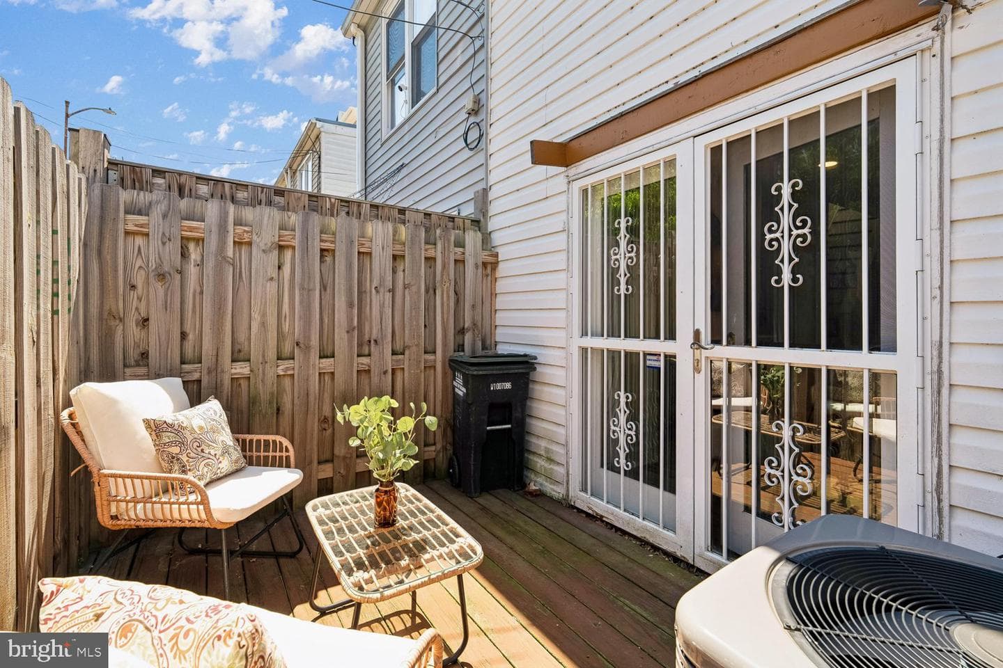 1652 Kramer Street NE photo 23