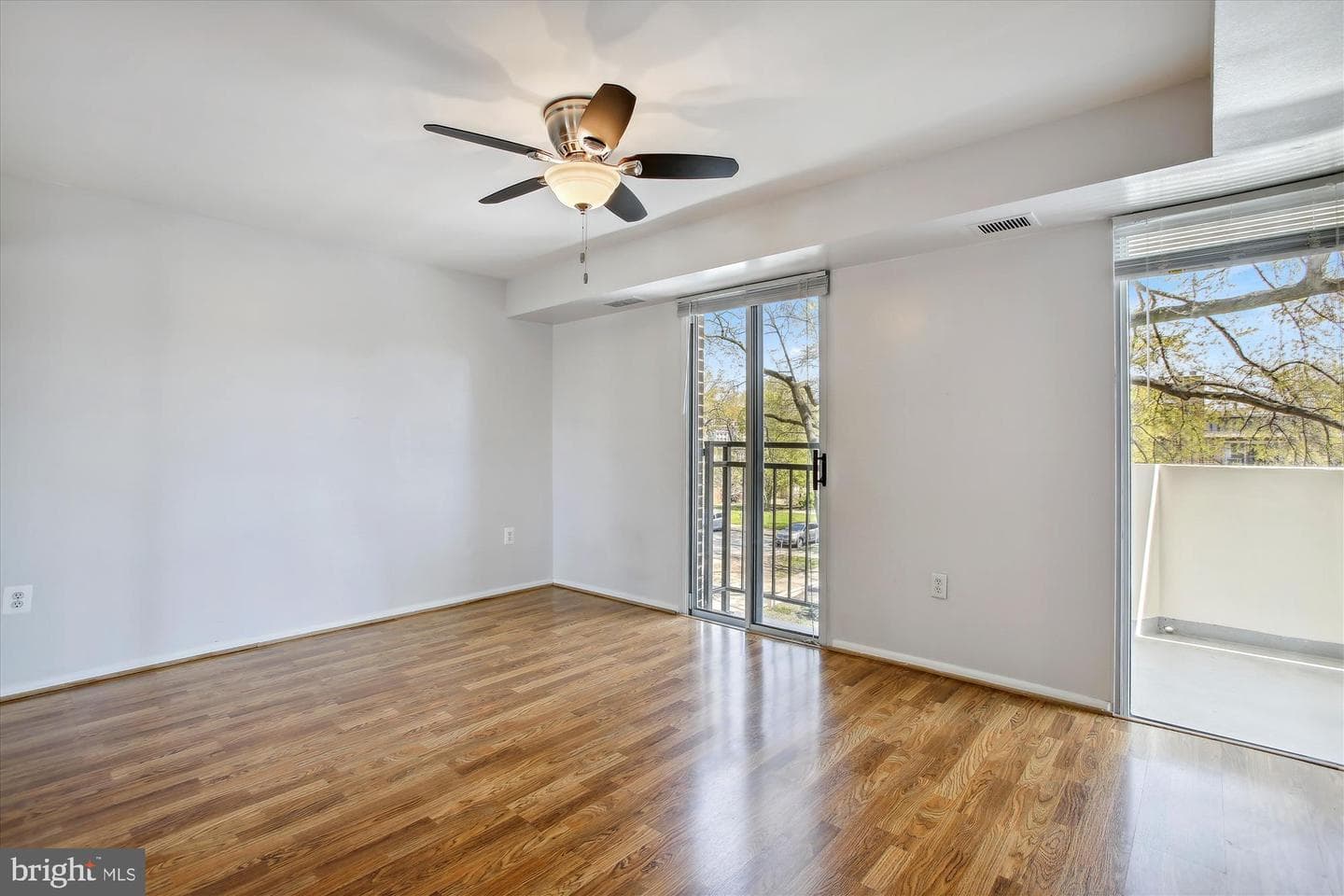 700 7th Street SW #211 photo 24