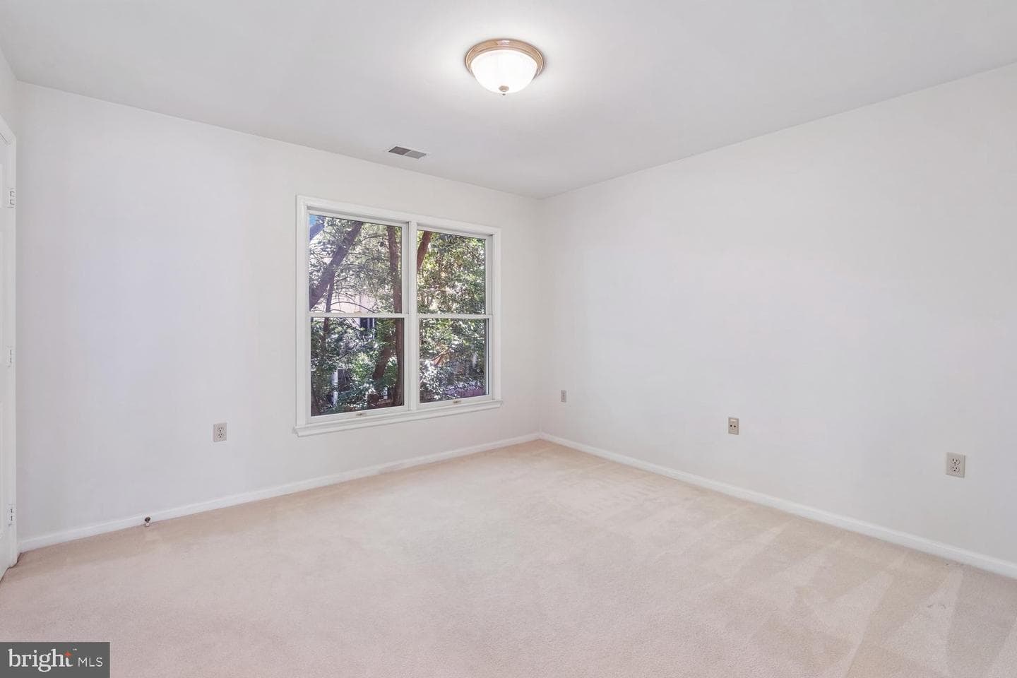5105 Warren Place NW photo 25