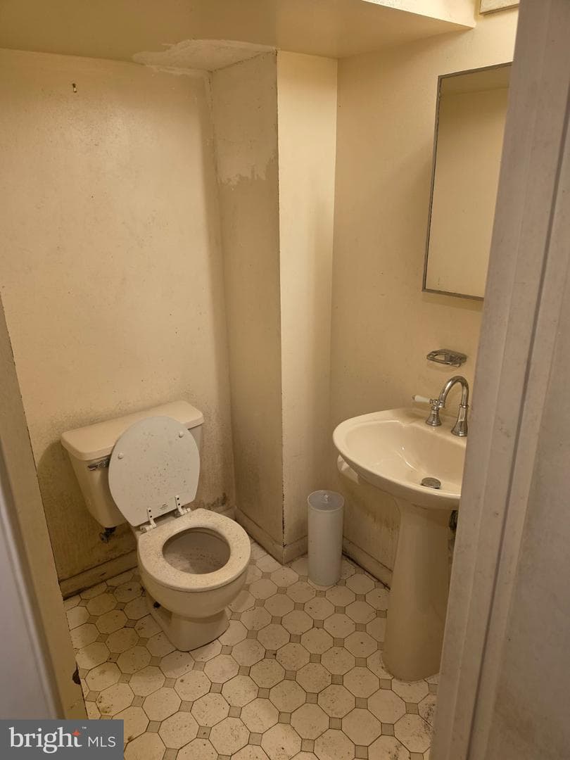 2402 Southern Avenue SE photo 7