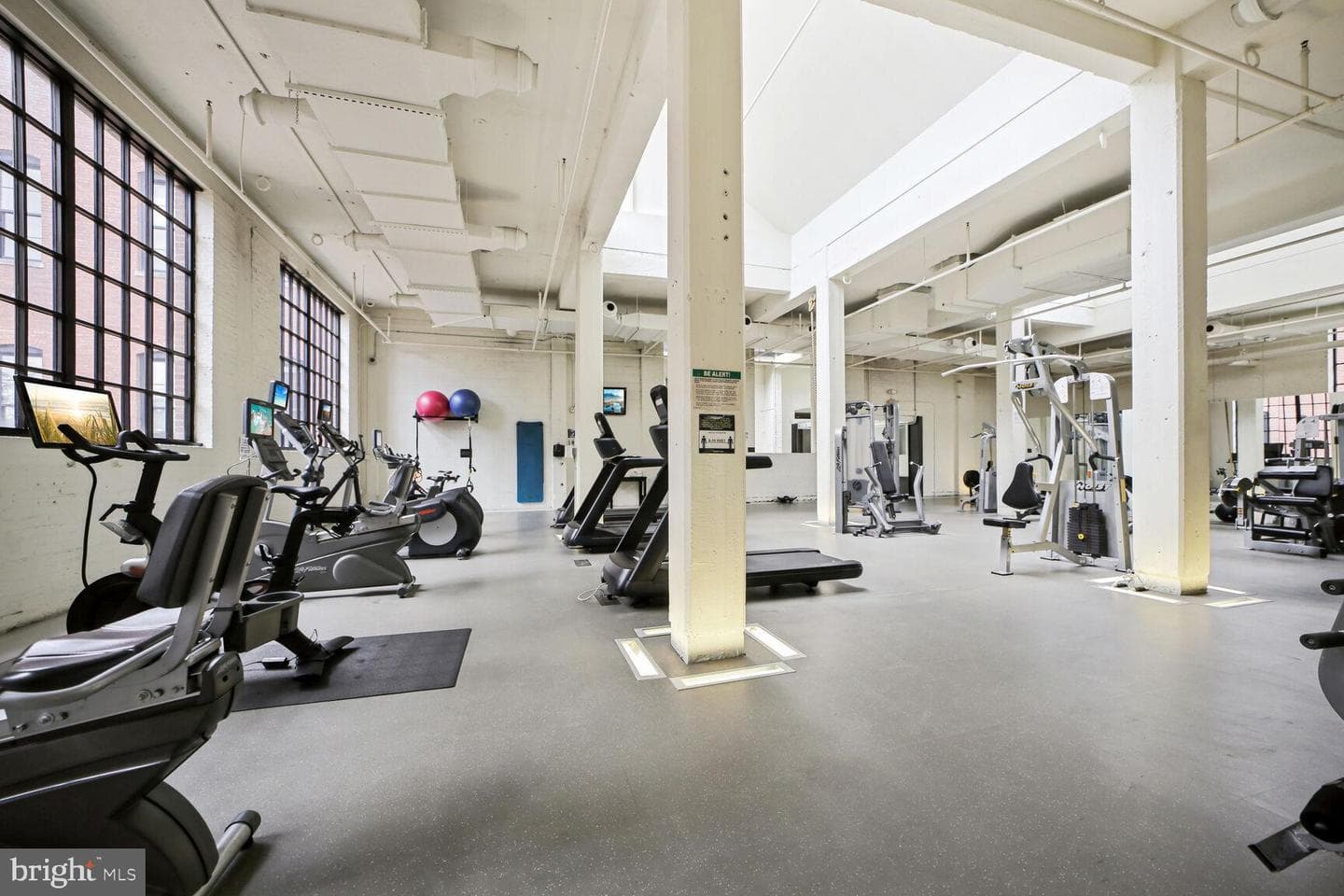 437 New York Avenue NW #312 photo 14