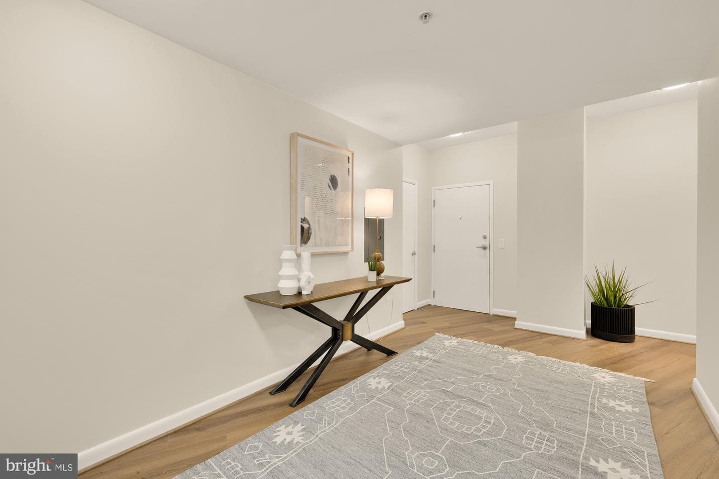 400 Massachusetts Avenue NW #1207 photo 4
